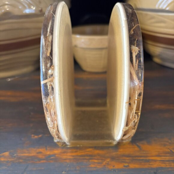 Vtg MCM Resin Napkin Holder W/Wood Inlay Design - Picture 2 of 7